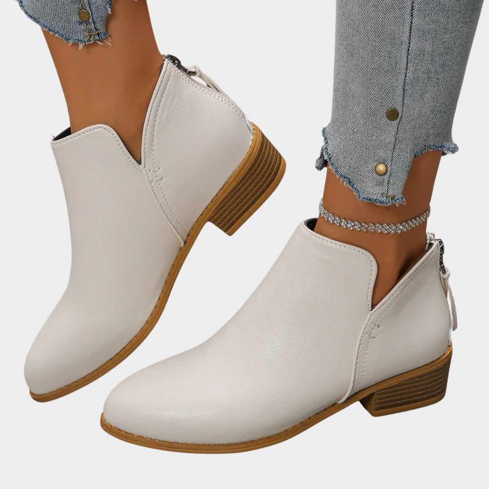 Oakley - Low Heel Ankle Boots