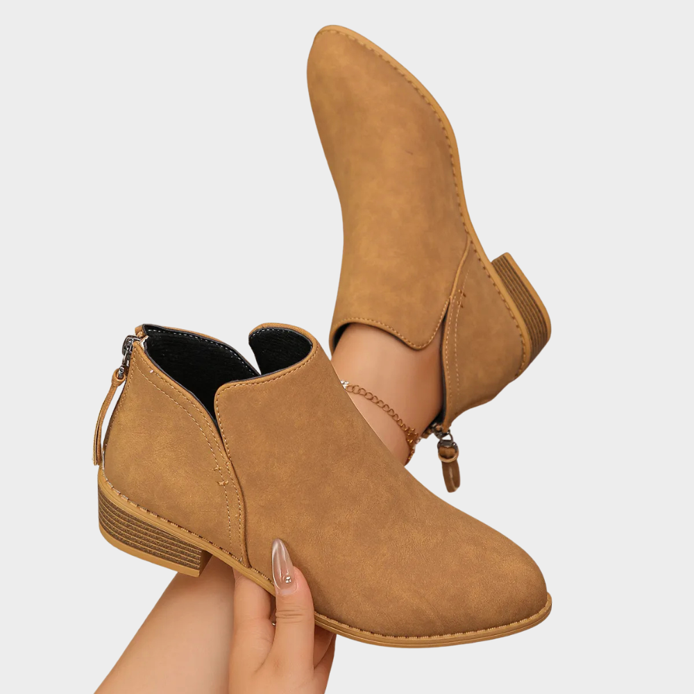 Oakley - Low Heel Ankle Boots