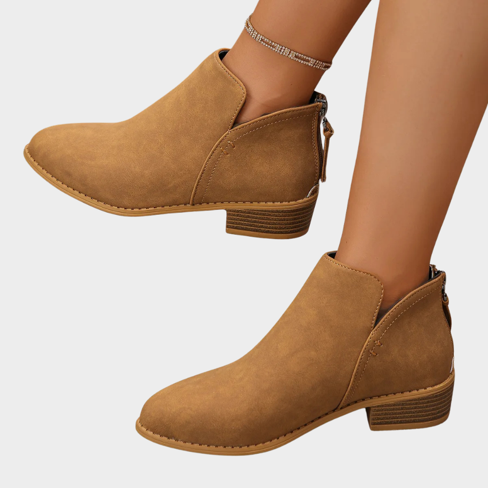 Oakley - Low Heel Ankle Boots