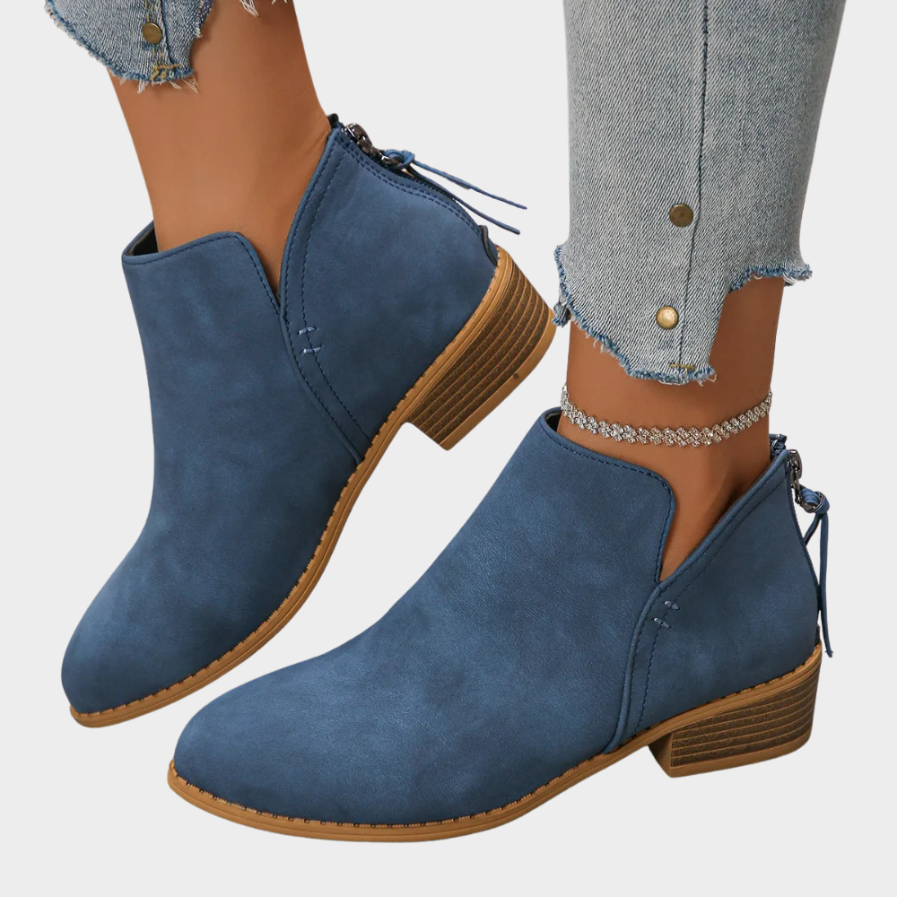 Oakley - Low Heel Ankle Boots