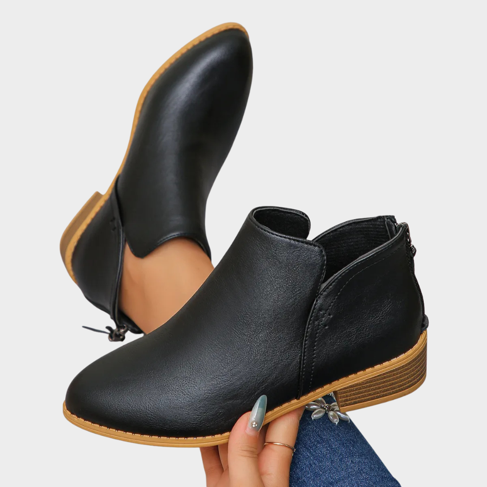 Oakley - Low Heel Ankle Boots