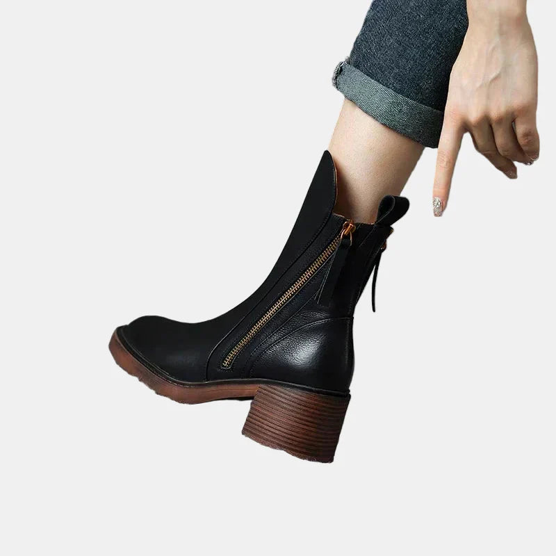 Taylor - Chic Platform Boots